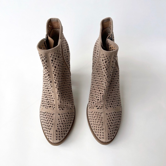 ESPIRIT Tan Kay Suede Perforated Ankle Boots, Sz 9 - Picture 3 of 8